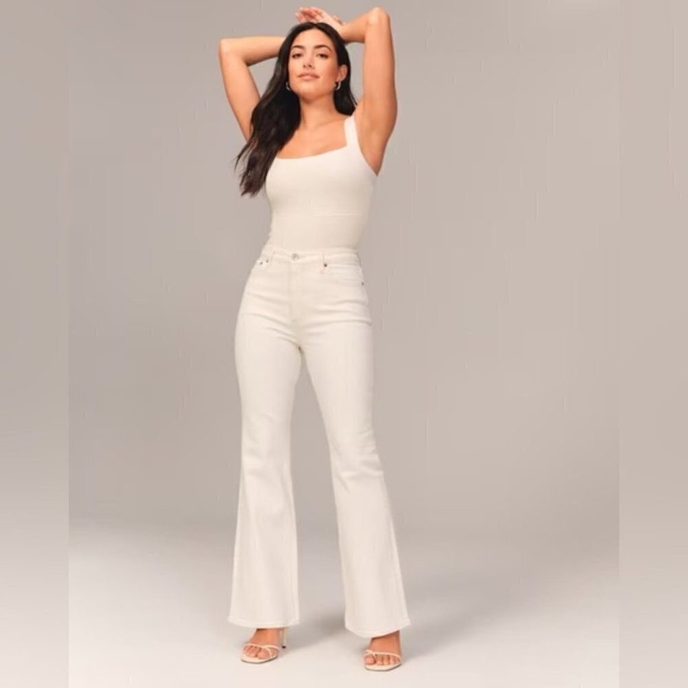 Abercrombie and Fitch The 70's Vintage Flare Ultra High Rise Curve Love White 6L